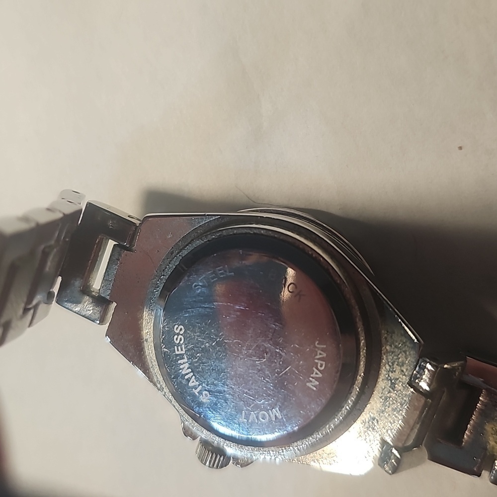 R New York Women's Wristwatch ⌚️ - Picture 2 of 4